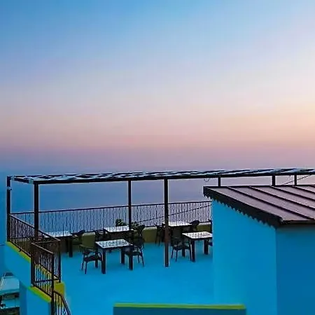 Otel Elm